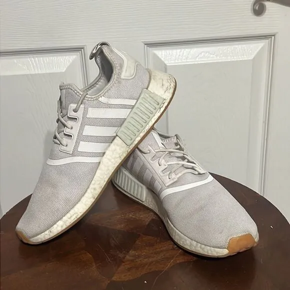 🔥🔥 Adidas Men's NMD_R1 Primeblue Shoes - White - Men Size 11 - EXCELLENT 🔥🔥