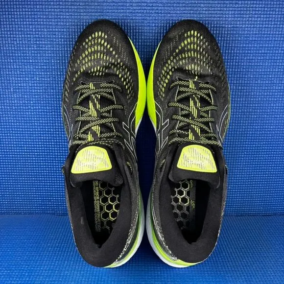 🔴 ASICS GEL-KAYANO 28 Men`s Size 11.5 Black Yellow Running Shoes 1011B189