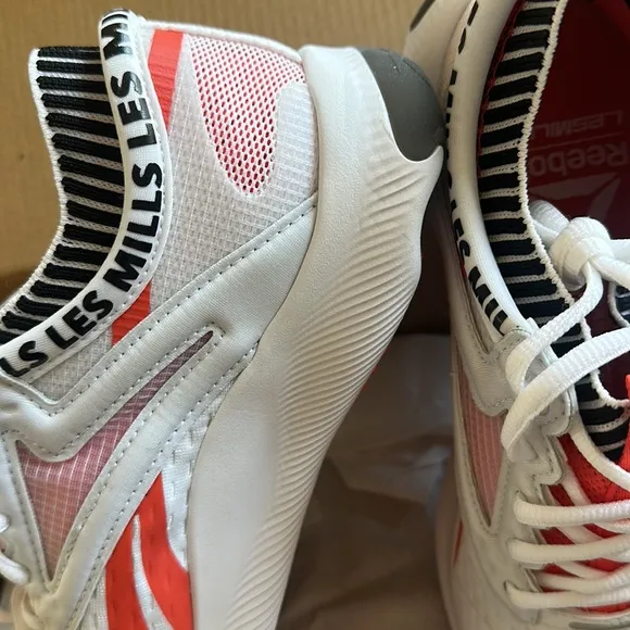 🏋️‍♂️👟 Reebok HIIT Training Sneakers Men’s 6.5 - White, Black, Orange Blast!