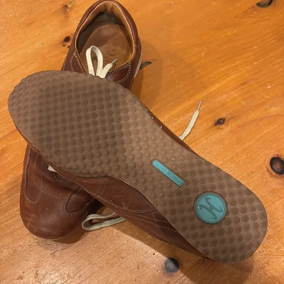 🇪🇸 Vintage Cole Haan Collaboration With NikeAir Brown Leather Sneakers
