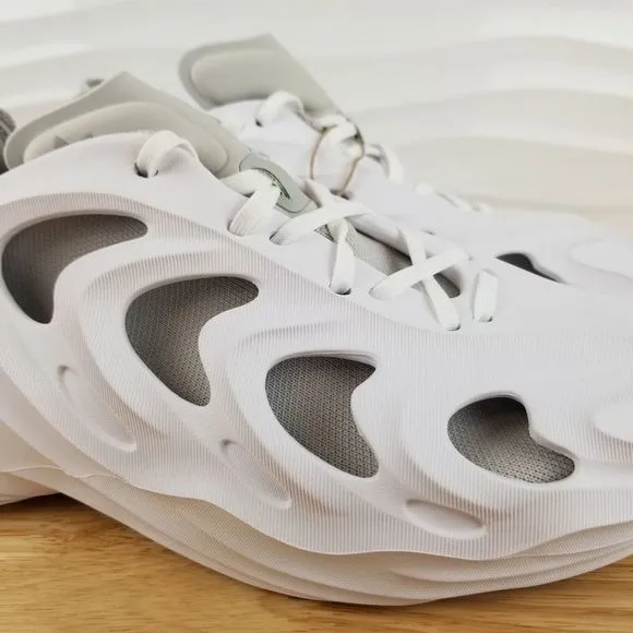 Adidas adiFOM‎ Q Mens Size 9 White Gray Foam Sneakers Shoes HP6584