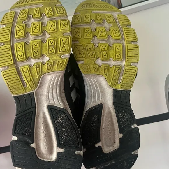 Adidas cloud foam city runners shoes lime green black bright neon athletic gym.