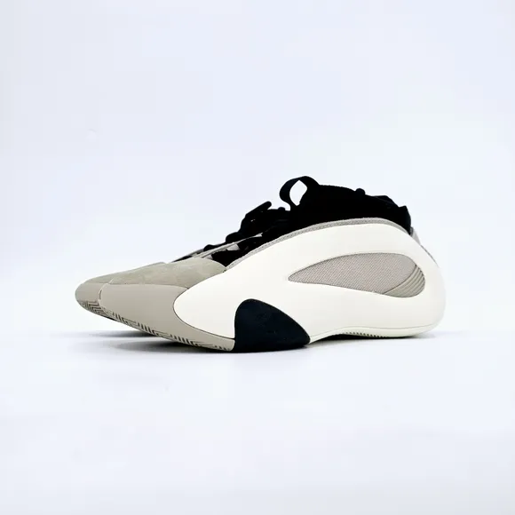 Adidas Harden Volume 8 Basketball Lightstrike Men's Shoes