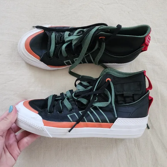 Adidas hightop black shoes mens 7.5