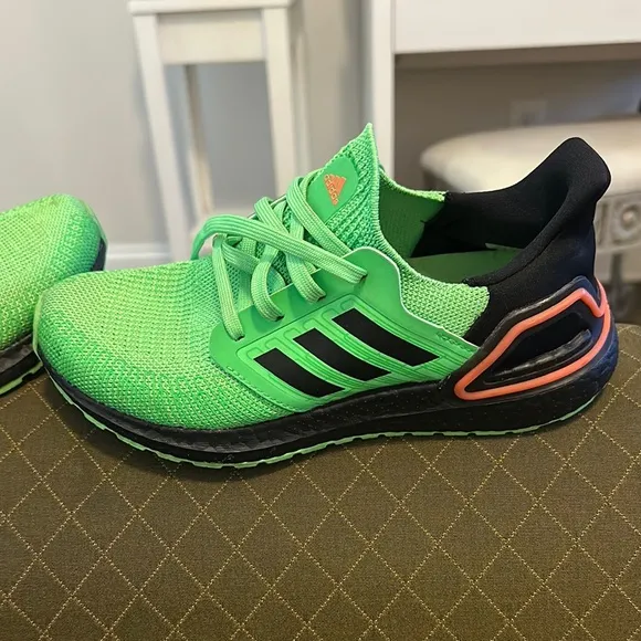 Adidas Kids Green Running Shoes ULTRABOOST 20 RUNNING SHOES JUNIOR