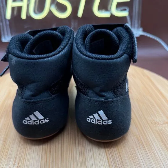 Adidas Kids' HVC 2 Wrestling Shoes Size 2