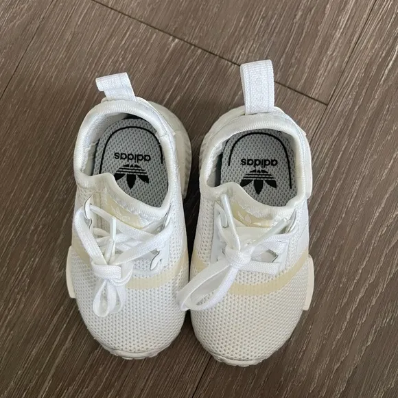 Adidas NMD_R1 Toddlers Shoes White FW0418