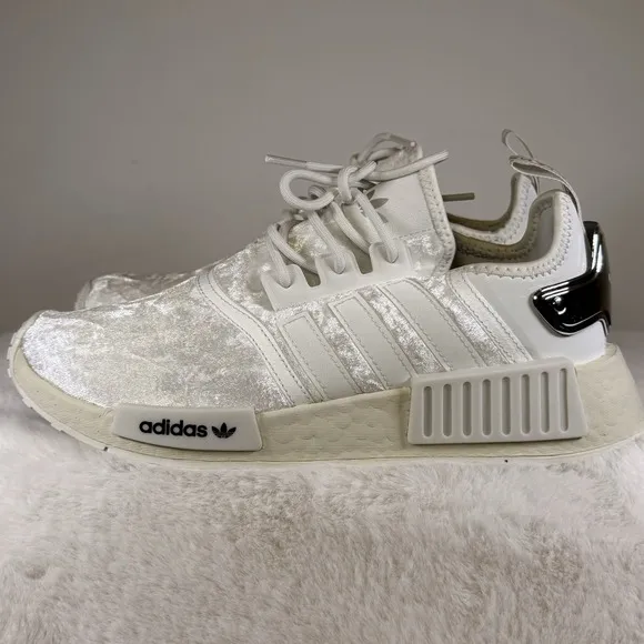 Adidas NMD_R1 'White Silver Metallic' Women's Sneakers Size 8 GW5681 New in Box