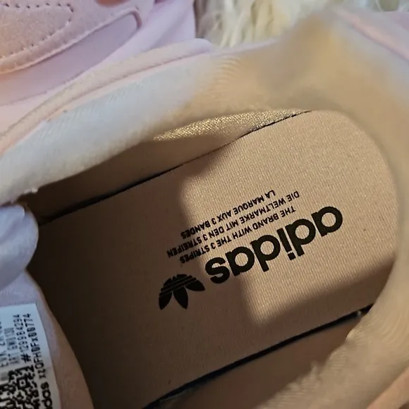 Adidas Ozelia shoes clear pink size 4