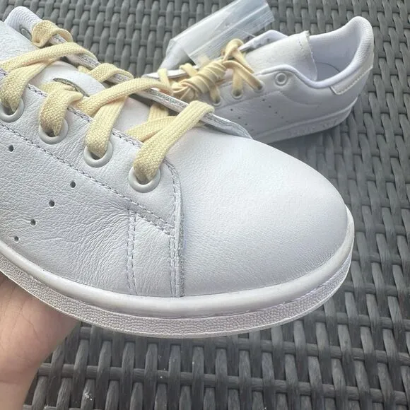 Adidas Stan Smith White Easy Yellow Women's Athletic Shoes FW8494 Size 5.5