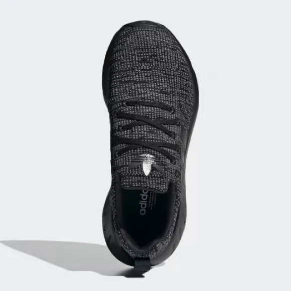 Adidas SWIFT RUN 22 SHOES