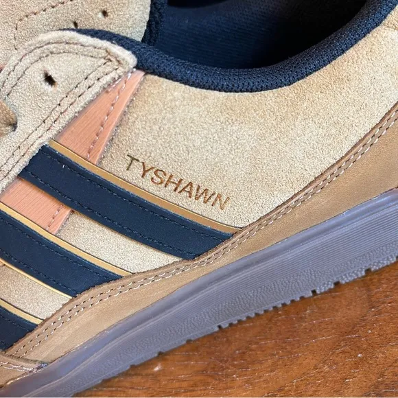 ADIDAS Tyshawn II Mesa