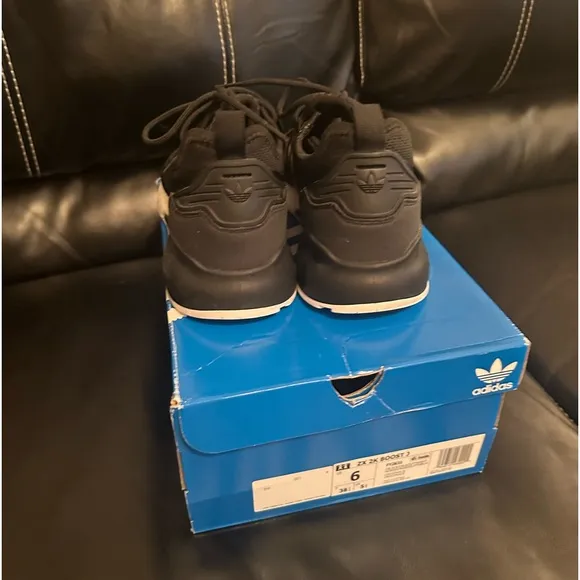 Adidas ZK 2X Boost, 6Y and will fit women size 7.5.