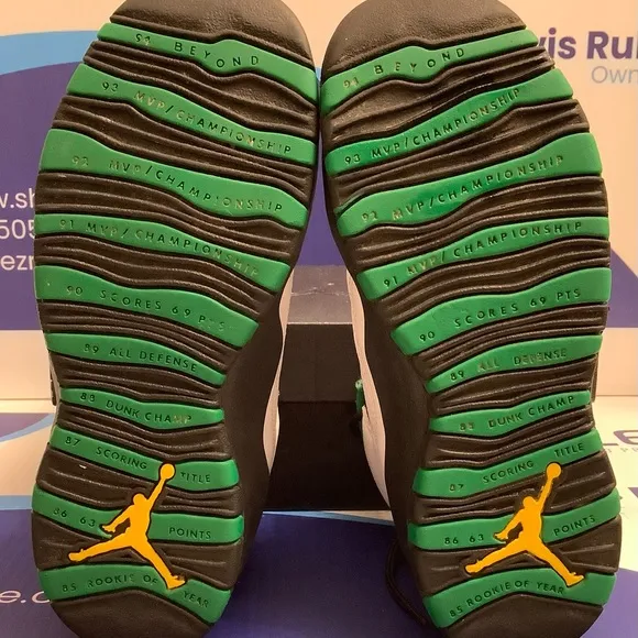 Air Jordan 10 Retro Seattle Kids Size 4.5y