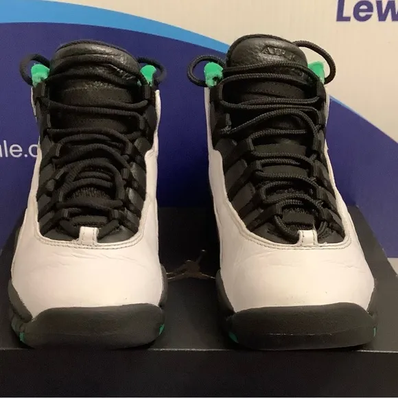 Air Jordan 10 Retro Seattle Kids Size 4.5y