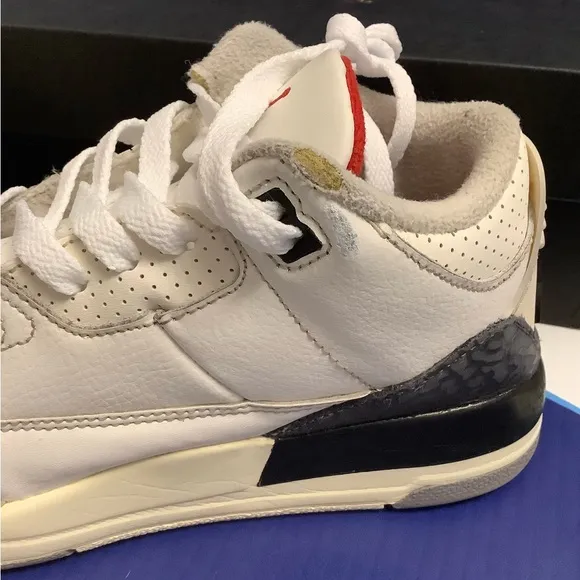 Air Jordan 3 White Cement Reimagined Kids 2y