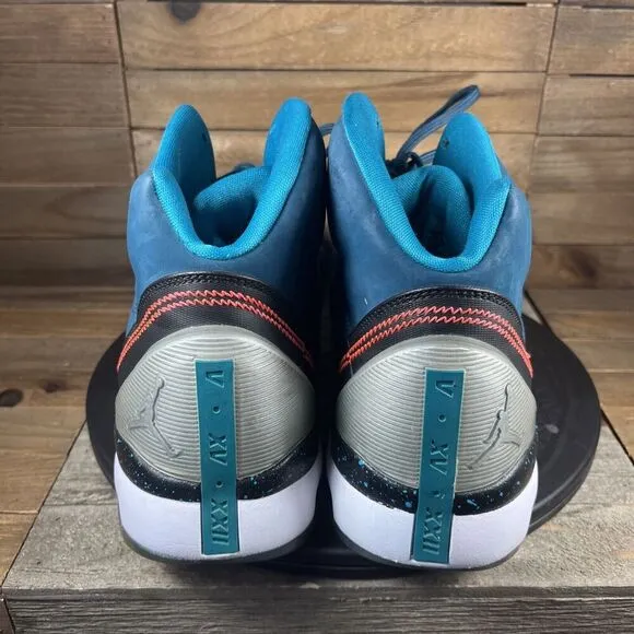 Air Jordan Mens Size 11.5 Flight Remix Blue 679680-463 Basketball Sneakers Shoes