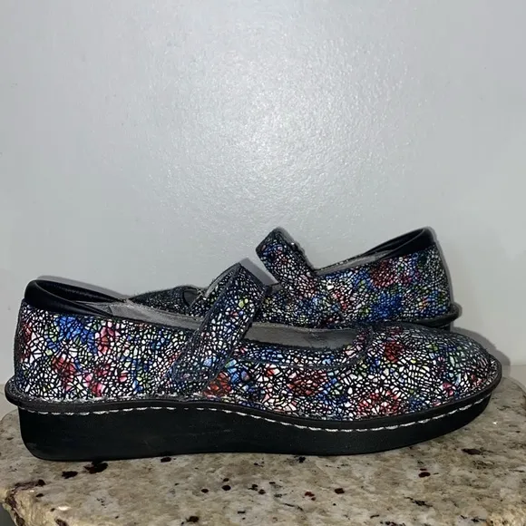 Alegria Belle Cathedral Slim Mary Jane Leather Multi-Colored Velcro Shoe-Sz 37