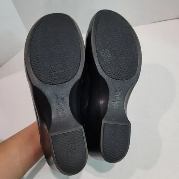 Alegria Ery Leather Clogs Size 39