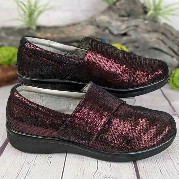 Alegria Lauryn Burgundy Metallic Comfort Shoes Clogs