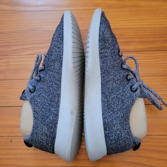 Allbirds 9 Gray Merino WOOL RUNNERS Lace Up Comfort Shoes Sneakers