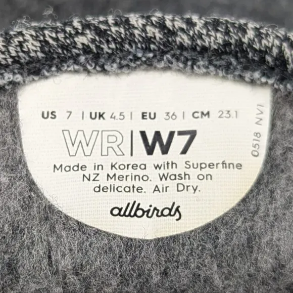 Allbirds Lace Up Sneakers Wool Runners  Washable Eco Friendly Gray Gorpcore 7