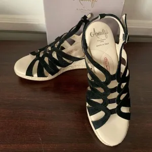 Amalfi by Rangoni Luca  soft suede leather espadrille wedge sandal size 6