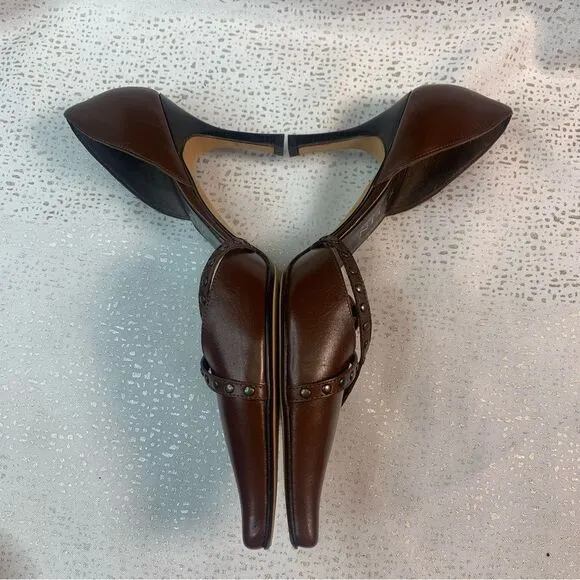 ANN KLEIN New York Brown Pointed Toe Criss Cross Design