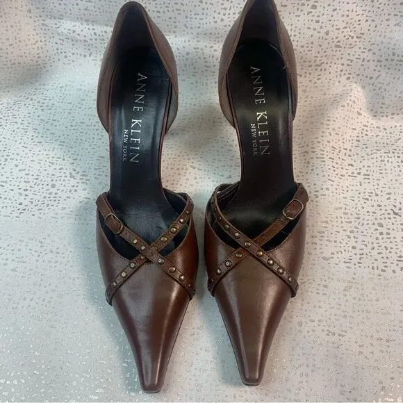 ANN KLEIN New York Brown Pointed Toe Criss Cross Design