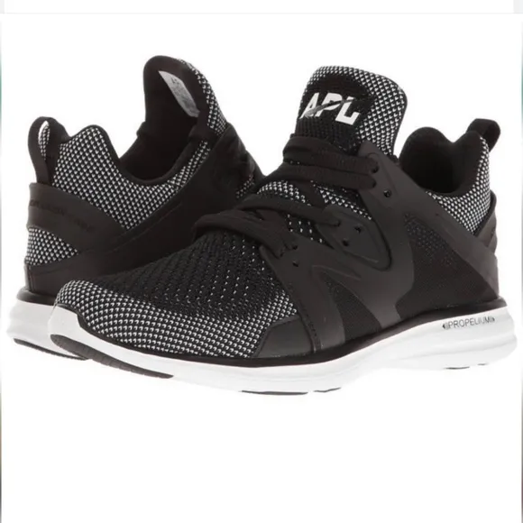 APL Ascend Black and White Shoes Men’s