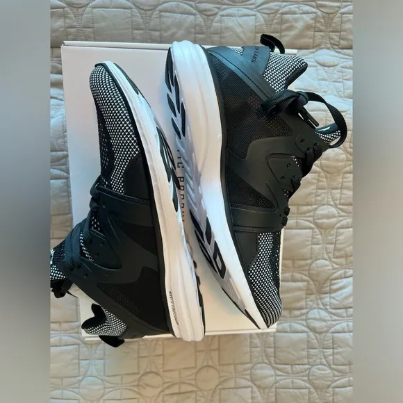 APL Ascend Black and White Shoes Men’s