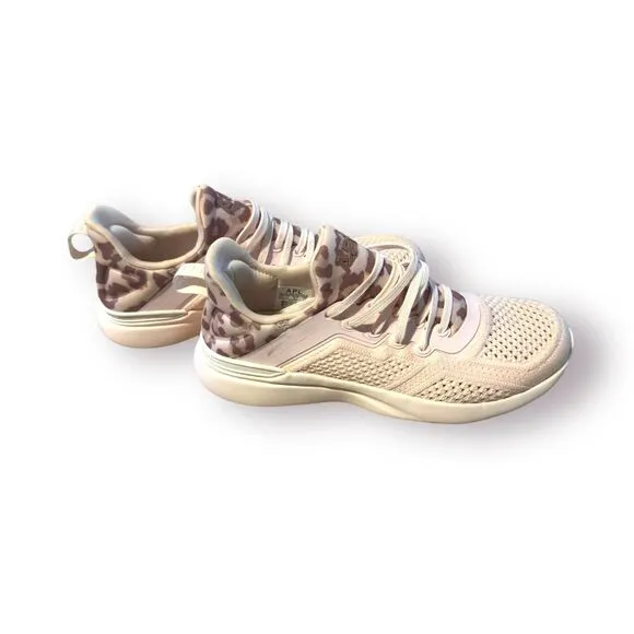 APL Athletic Propulsion Labs‎ Womens US 6 Pink Techloom Tracer Running Shoes