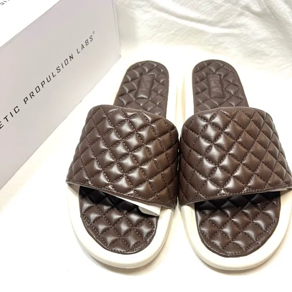 APL Quilted Leather Brown Slides 8