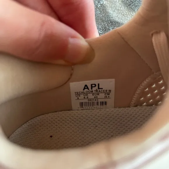 APL Tech Loom Tracer Knit Training Shoes