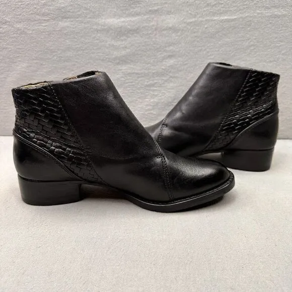 Ariat Spat Womens Size 6 (B) Ankle Boots Black Leather Pull On Snap Closure
