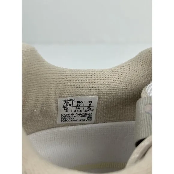 Asics Gel 1090 V2 Womens Trainers Asics  Running Gym Shoes White/Maple Sugar 6