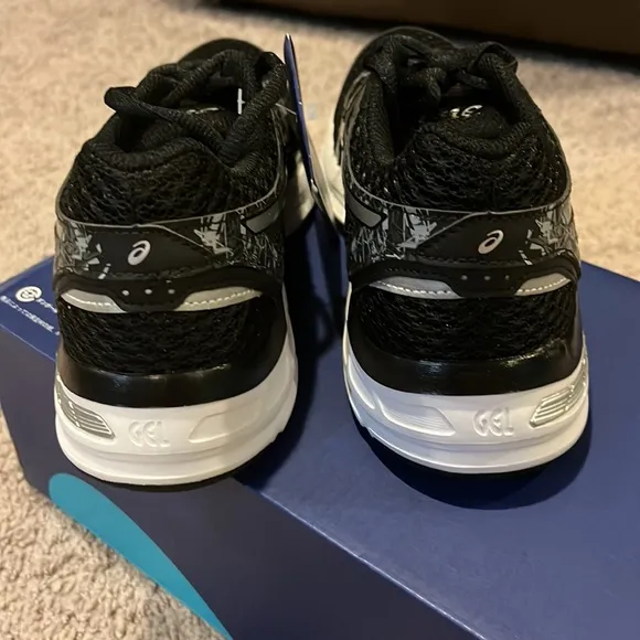ASICS Gel Excite 4 shoes sneakers new T6E8N 9090 black silver Women’s Size 6.5