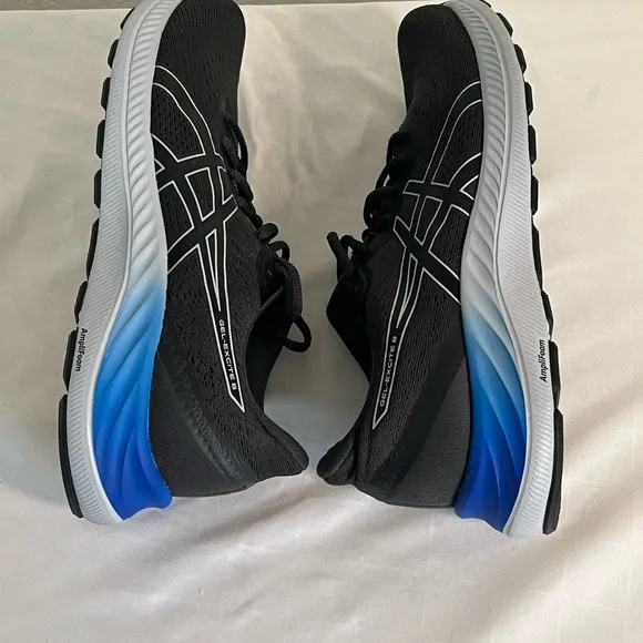 ASICS GEL-EXCITE 8 SAMPLE NEW 1011B036 Men’s Sz 9 Running Shoes Black Blue Gray