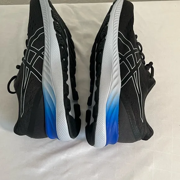 ASICS GEL-EXCITE 8 SAMPLE NEW 1011B036 Men’s Sz 9 Running Shoes Black Blue Gray
