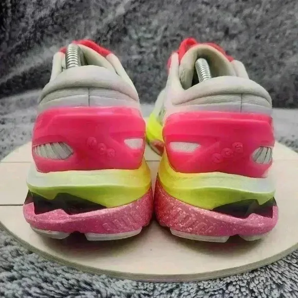 Asics Gel Kayano 27 Lite Shoes Shoes Womens Size 7.5 White Pink Trainers