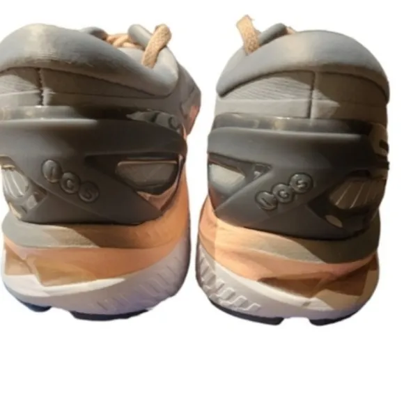 Asics Gel Kayano 27 running shoes. Grey with pink insoles 10.5W.