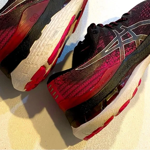 ASICS Gel-Kayano 28 Running Shoes 8 Pink Black