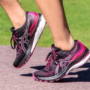 ASICS Gel-Kayano 28 Running Shoes 8 Pink Black