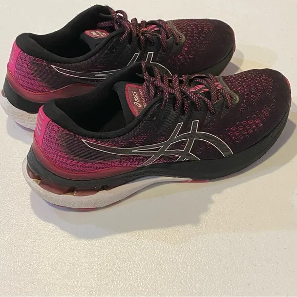 ASICS Gel-Kayano 28 Running Shoes 8 Pink Black