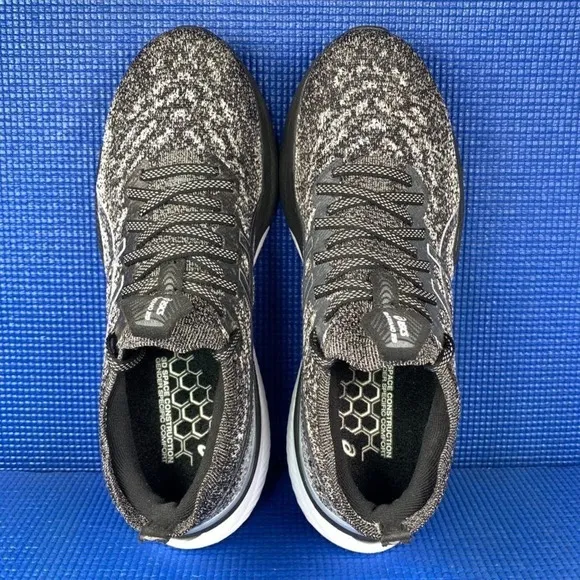 ASICS GEL-KAYANO 29 Women`s Size 9 Black White Athletic Running Shoes 1012B300