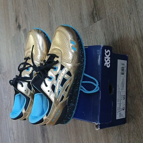 ASICS GEL LYTES