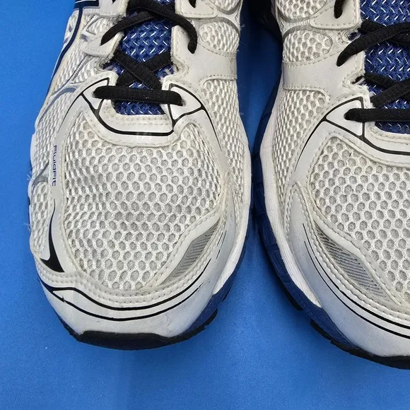 Asics Gel Nimbus 16 T437N Men Size US 13 White Black Blue Running Shoes