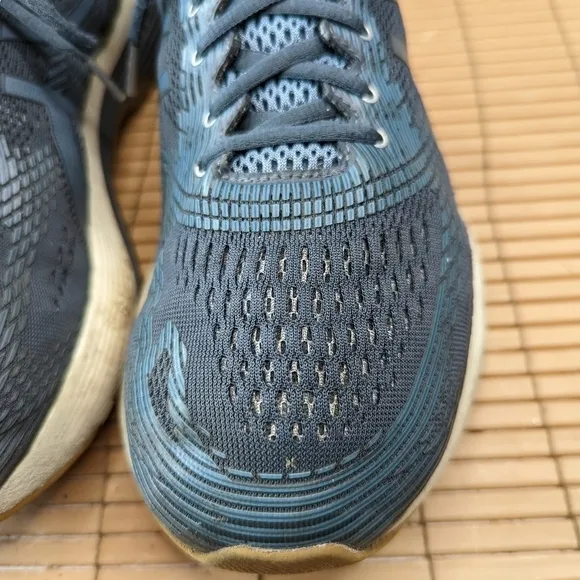Asics Gel Nimbus 21 Men's Running Shoes 1011A646 Grey Green Aqua Size 12. A11pm