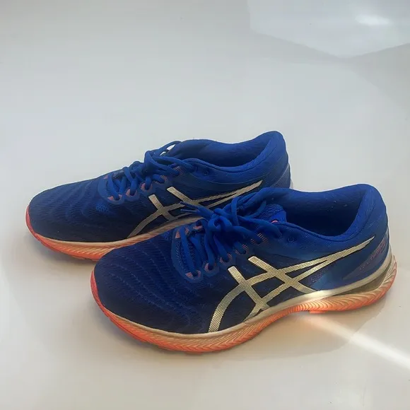 Asics GEL-NIMBUS 22 Men’s Running Shoes - Size 10-5 - N147-12