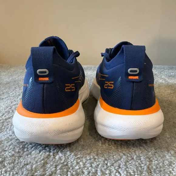 ASICS Gel-Nimbus 25 Running Shoes